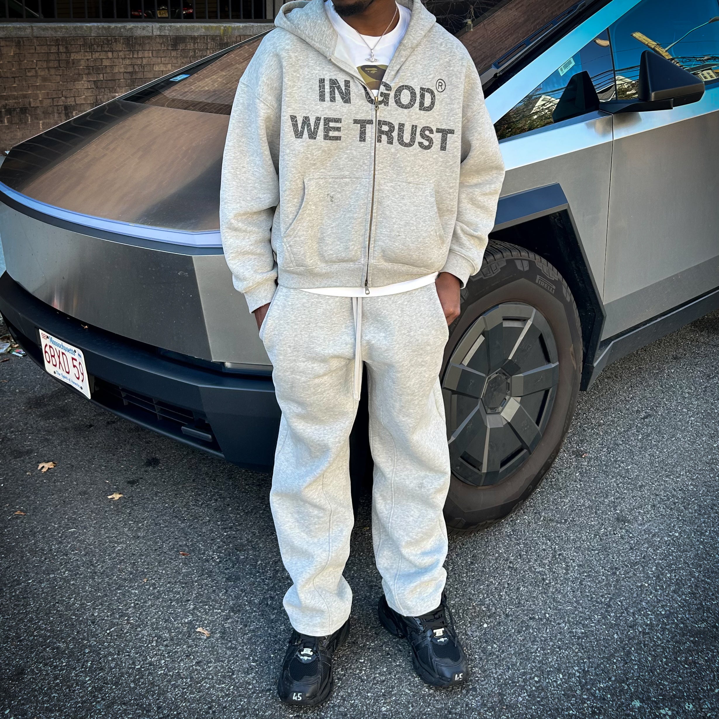 IN GOD WE TRUST V2 HOODIE (380 GSM)