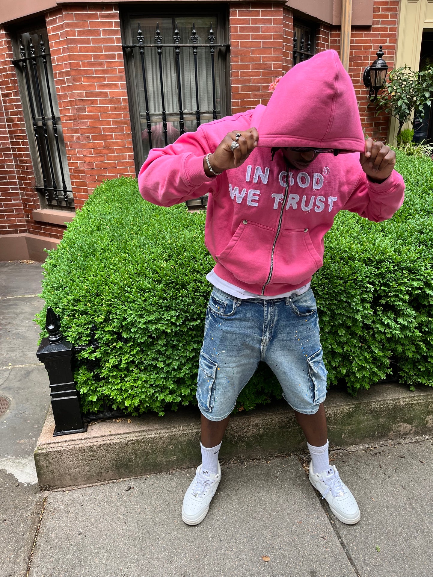 DELUXE IN GOD WE TRUST HOODIE (PINK)